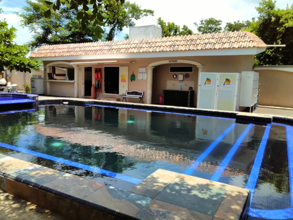 Pool House Snack Bar, Snorkel, Lockers & Restrooms — PalMar Beach Estate Home, Cozumel