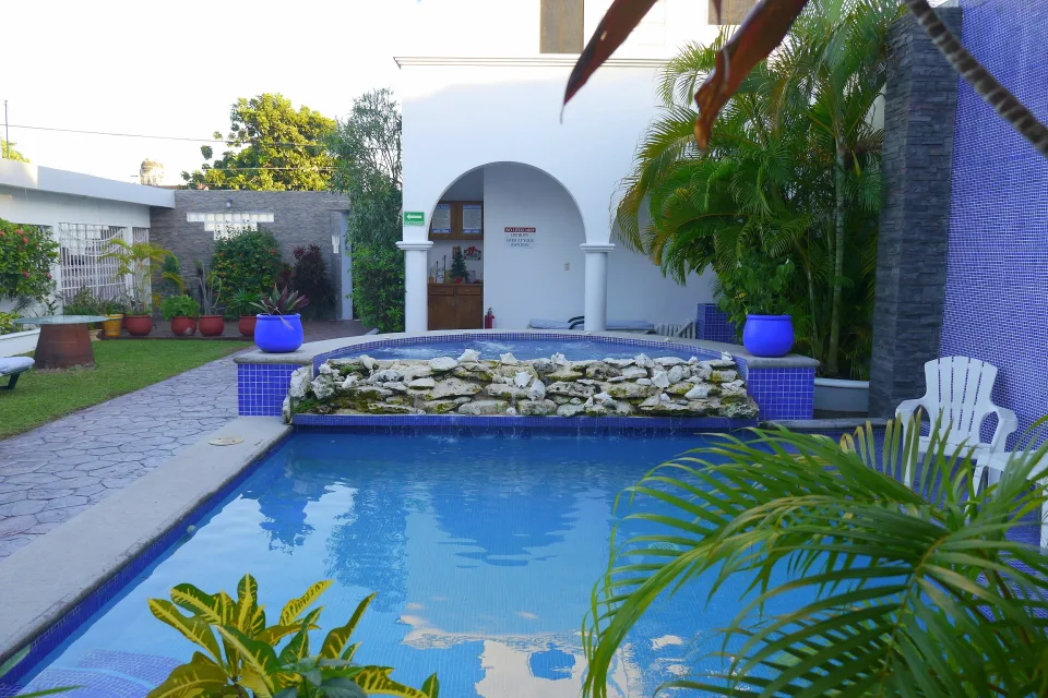 Beautiful Spa & Pool Area plus Dive & Snorkel Gear Rinse Tank — In Town Villas, Cozumel